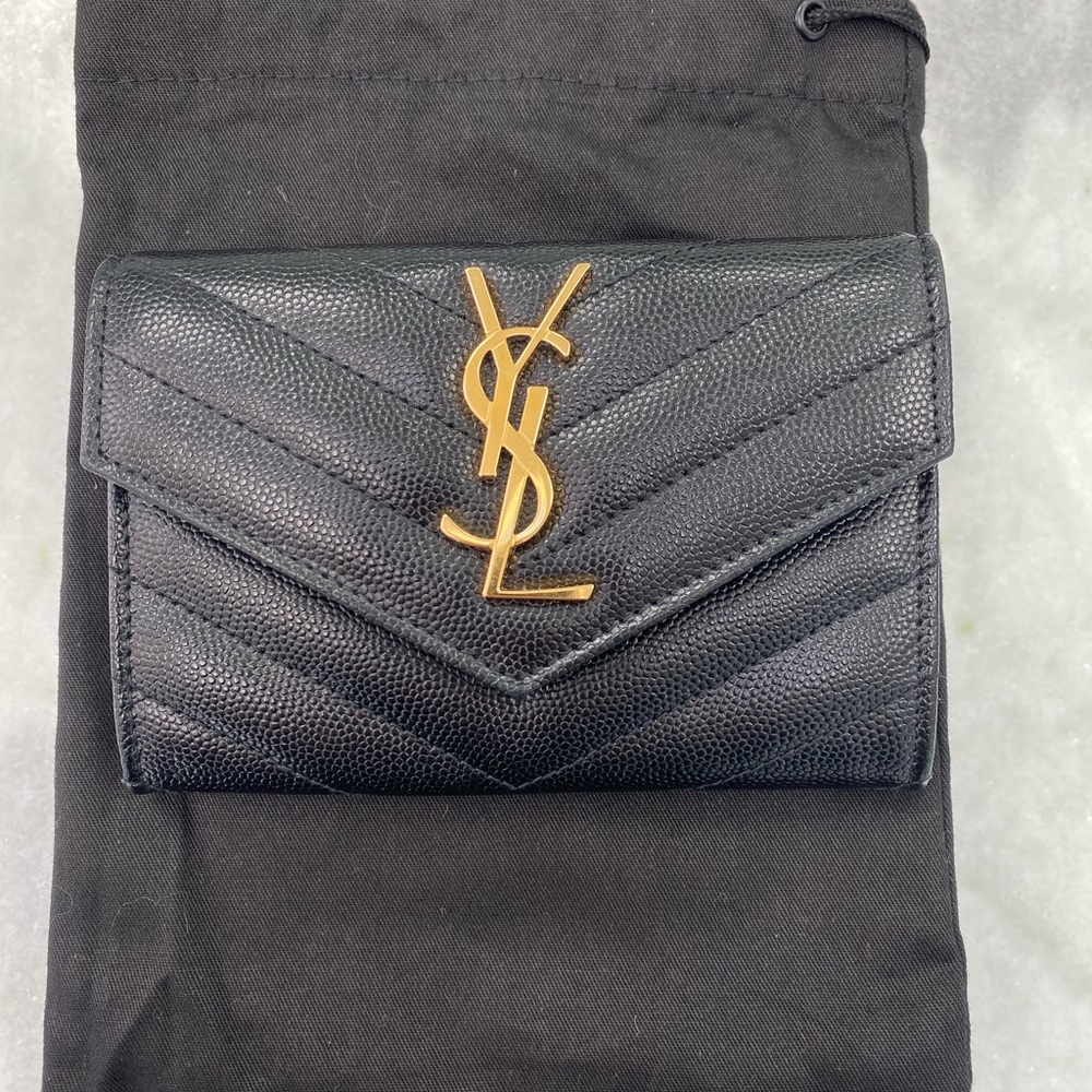 💥SOLD SAINT LAURENT MONOGRAM SMALL ENVELOPEWALLET